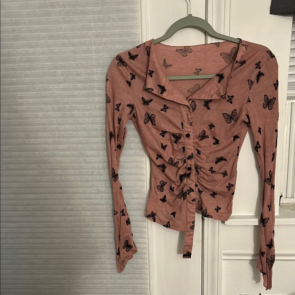 Pink Ruched Butterfly Top with Notched Collar